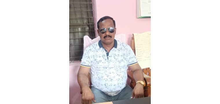 টিসিবির পণ্য কৌশলে সরিয়ে ফেলার ভিডিও ধারণ করায় সাংবাদিককে পেটালেন কাউন্সিলর আরমান 