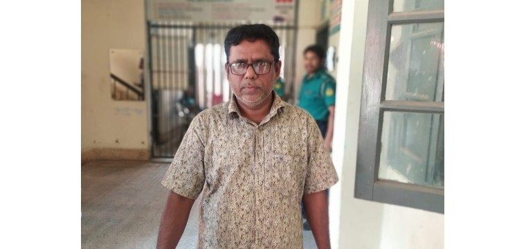 রাজশাহীতে বোয়ালিয়া থানা পুলিশের জালে ডলার প্রতারণা চক্রের মূলহোতা আটক 