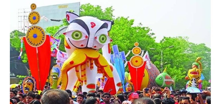 নববর্ষের আনন্দে মেতে ওঠার অপেক্ষা