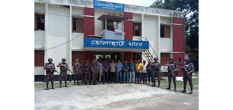 চাঁপাইনবাবগঞ্জের ভোলাহাট থানার কার্যক্রম চালু