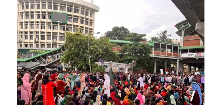 কোটা বাতিলের দাবিতে আজও সড়ক ও রেলপথে অবরোধ