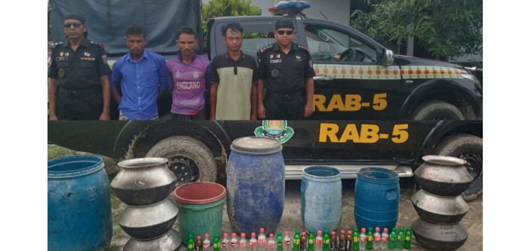 গোদাগাড়ীতে ১১শ লিটার চোলাইমদ উদ্ধার আটক-৩