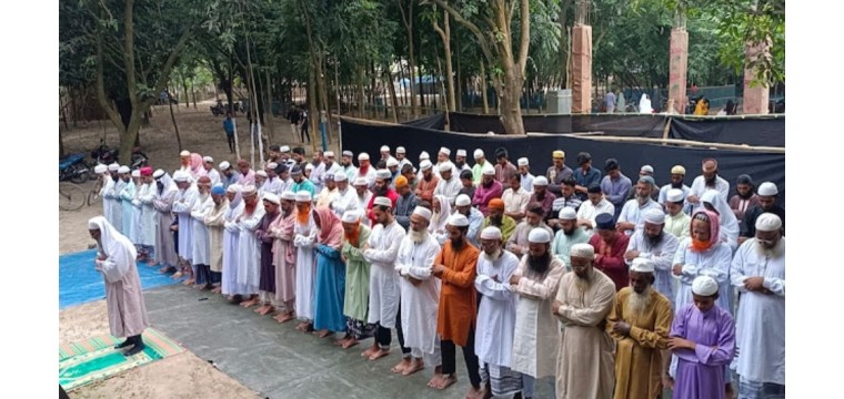 চাঁপাইনবাবগঞ্জে সৌদি আরবের সঙ্গে মিল রেখে ঈদ উদযাপন