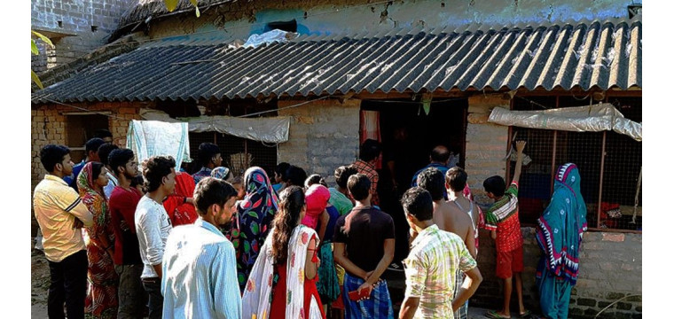 চাঁপাইনবাবগঞ্জের শিবগঞ্জে স্ত্রীকে কুপিয়ে হত্যা, স্বামী আটক