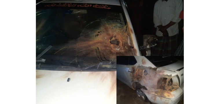 চাঁপাইনবাবগঞ্জে আওয়ামী লীগ নেতার প্রাইভেট কারে ককটেল হামলা, আহত ২ 