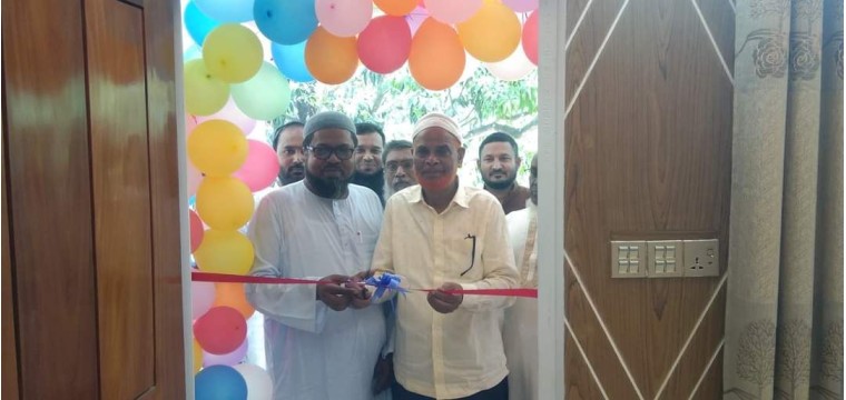 বালিয়াডাঙ্গা দারুস সুন্নাত ফাজিল মাদরাসার অফিস কক্ষের উদ্বোধন