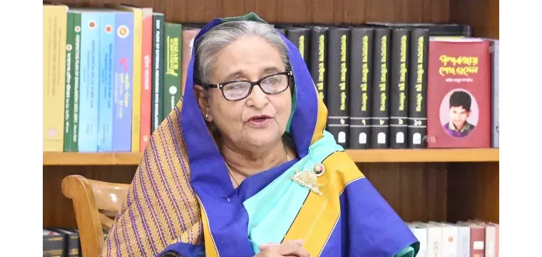 মেয়েদের চেয়ে ছেলেরা কেন পিছিয়ে তা খুঁজতে প্রধানমন্ত্রীর নির্দেশ