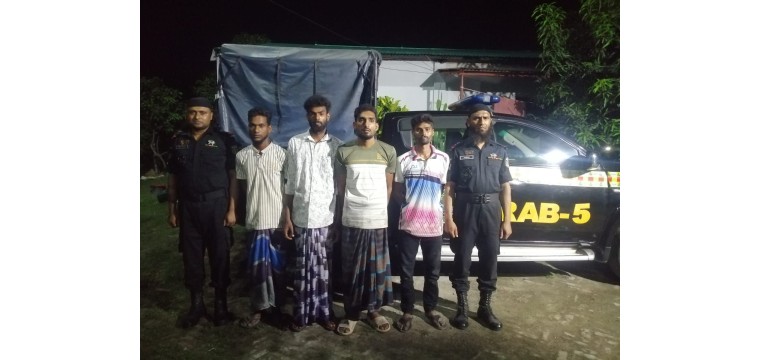 র‌্যাবের হাতে ৪ মাদক কারবারি গ্রেপ্তার