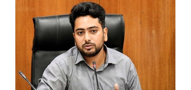 বিচারের আগে আওয়ামী লীগের পুনর্বাসন নয়: তথ্য উপদেষ্টা