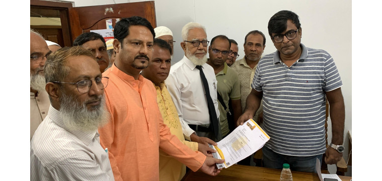 সংকট নিরসনে রাজশাহী স্বার্থ সংরক্ষণ কমিটি'র ২৩ দফা'র স্মারকলিপি প্রদান