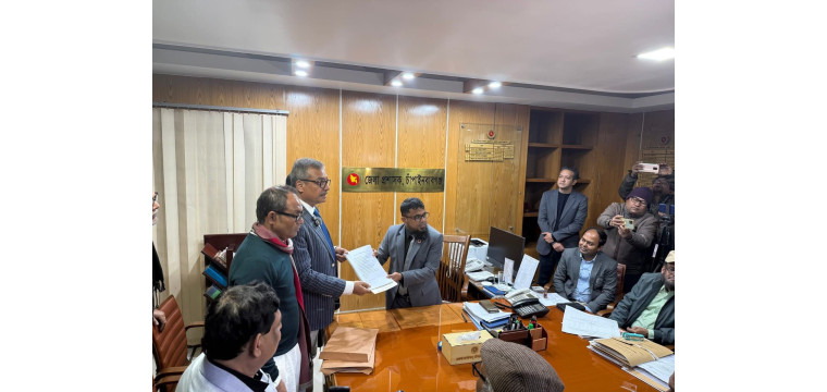 চাঁপাইনবাবগঞ্জ-৩ আসনে বিএনপির প্রার্থী হারুন অর রশিদের মনোনয়নপত্র দাখিল