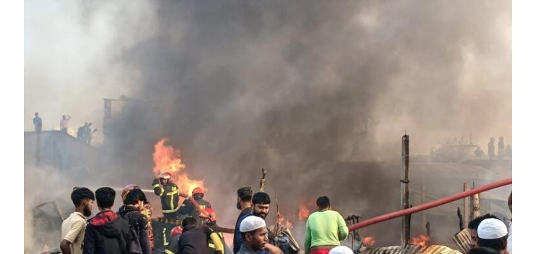 নারায়ণগঞ্জে দুটি কারখানায় ভয়াবহ অগ্নিকাণ্ড