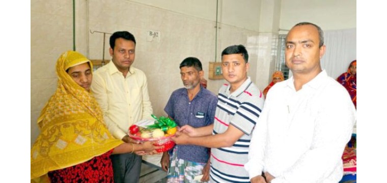 শিবগঞ্জে ধর্ষণের শিকার শিশুটির পরিবারের পাশে উপজেলা প্রশাসন