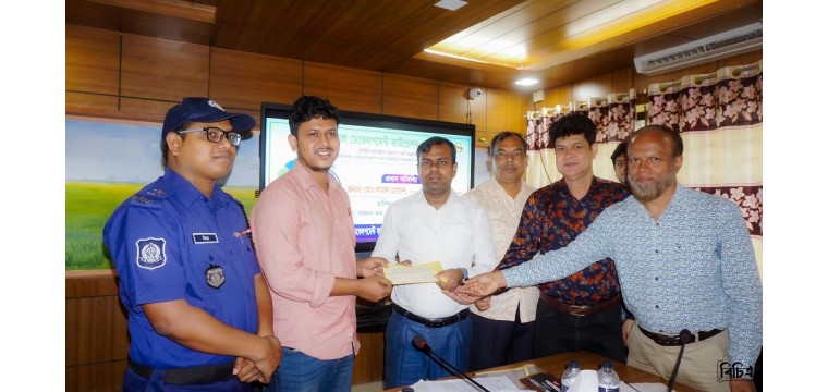 নাচোলে এসডিএফ এর উপজেলা পর্যায়ে স্বাস্থ্য ও পুষ্টি বিষয়ক কর্মশালা অনুষ্ঠিত