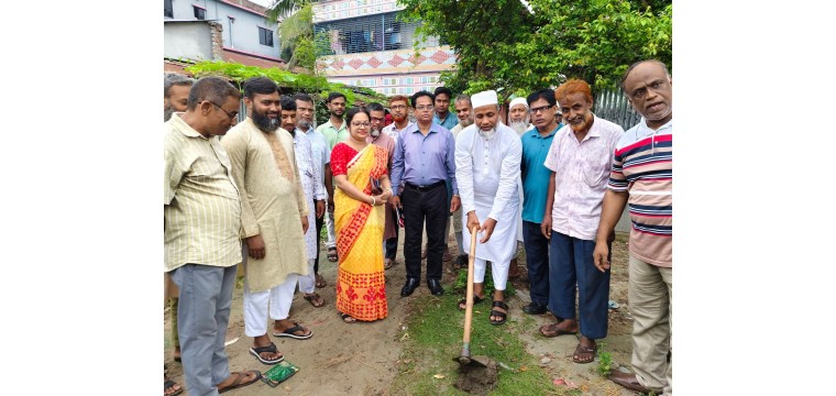 নাচোল পৌরসভার উন্নয়ন কাজের উদ্বোধন করলেন এমপি  মিজানুর রহমান
