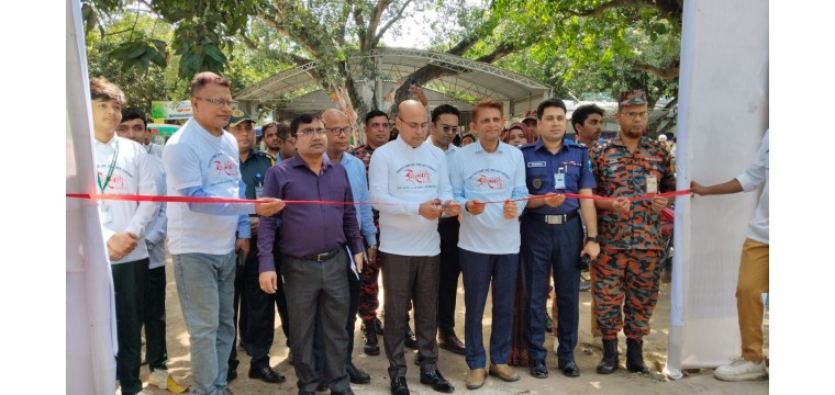সবুজ বাংলাদেশ গড়ার উদ্যোগে বৃক্ষরোপণ অভিযান ও বৃক্ষমেলা উদ্বোধন করেন ----------------- ডিসি আবু ছালেহ মোঃ মুসা জঙ্গী