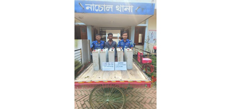নাচোলে গ্রামীণফোন টাওয়ারের চুরি ৫ ব্যাটারি উদ্ধার, আটক ১